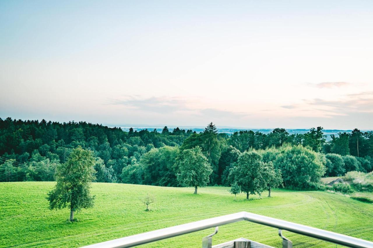 Gut Huegle Erlebnishof & Spa Ravensburg Exterior foto