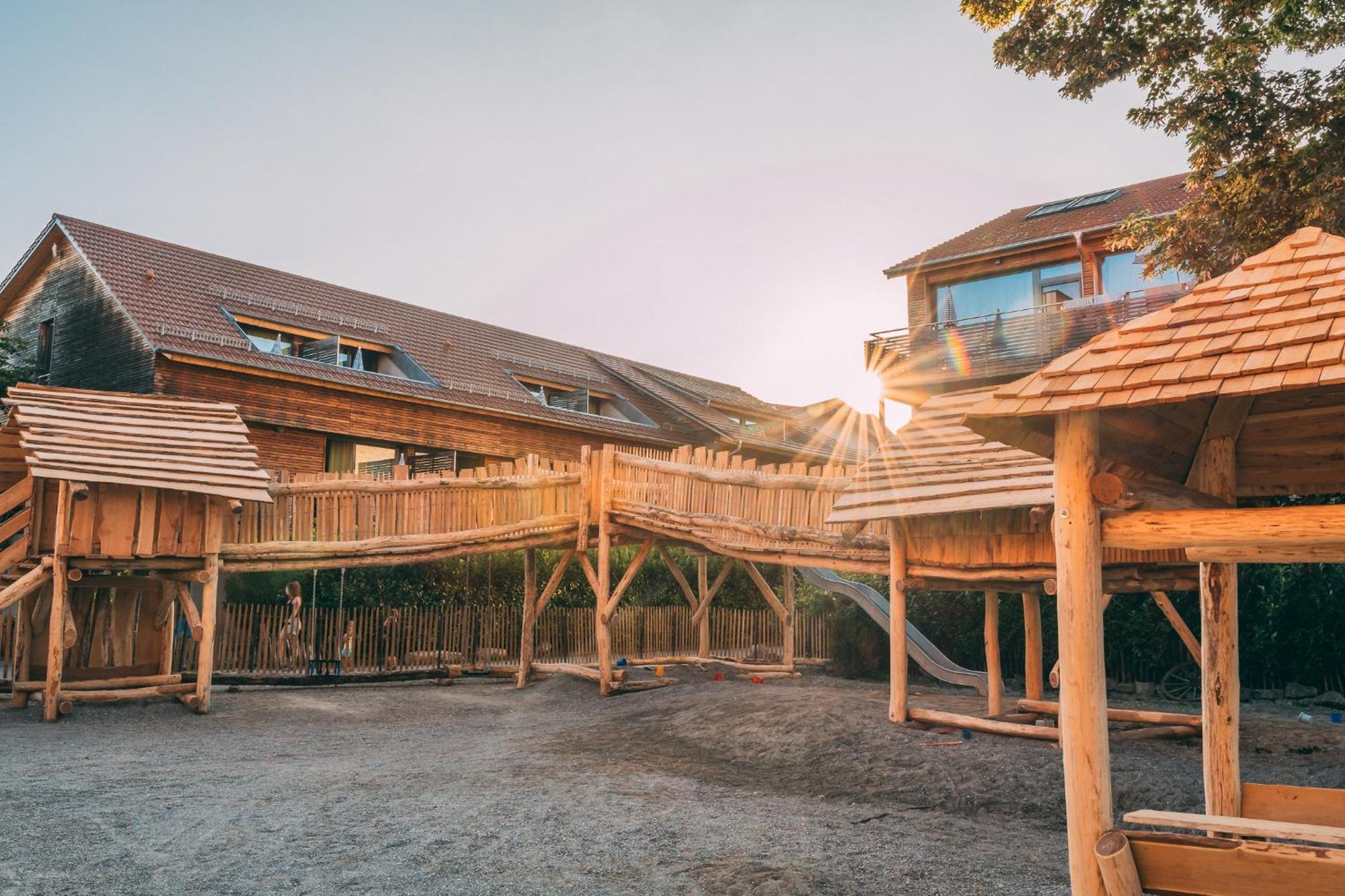 Gut Huegle Erlebnishof & Spa Ravensburg Exterior foto
